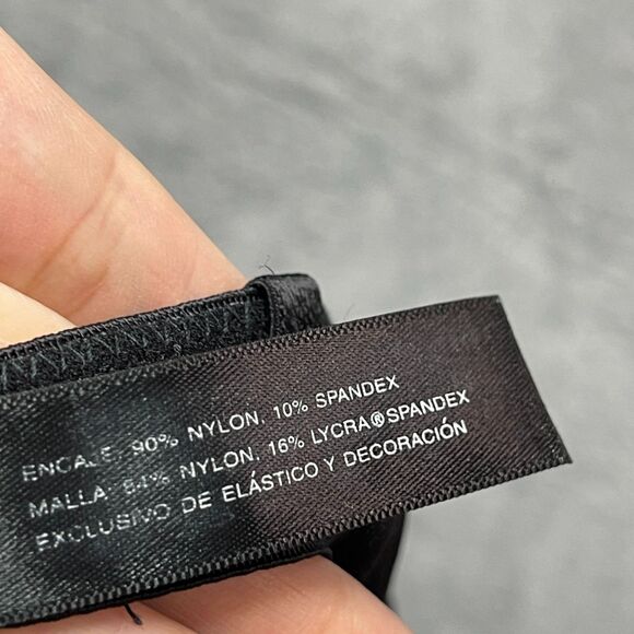 Natori Black Lace Unlined Underwire Demi Bra 32 C/D Coquette Office Siren - Picture 9 of 12